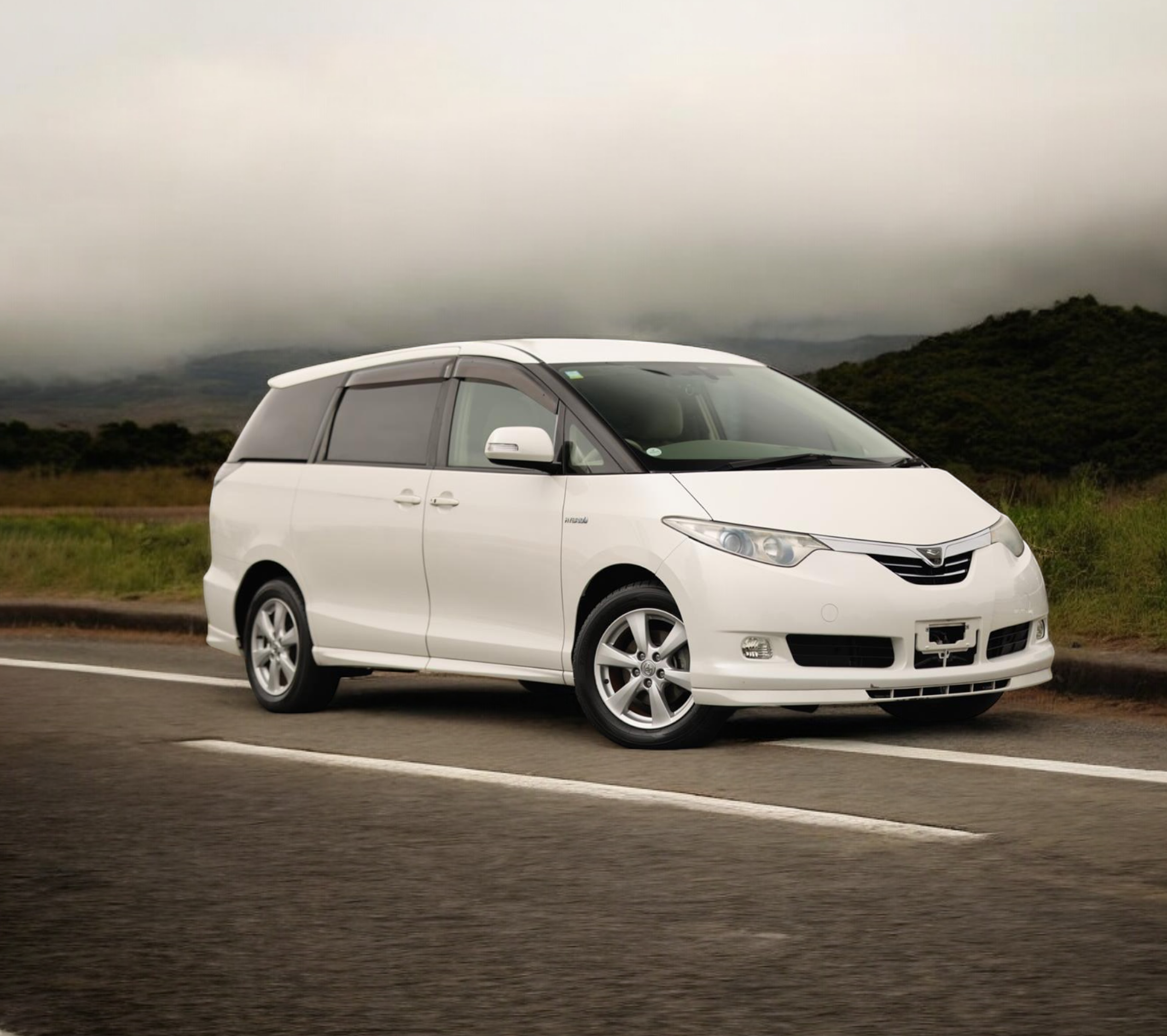 Best Hybrid Cars Australia Toyota Estima